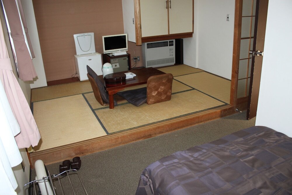 Deluxe room Hotel Kikuya