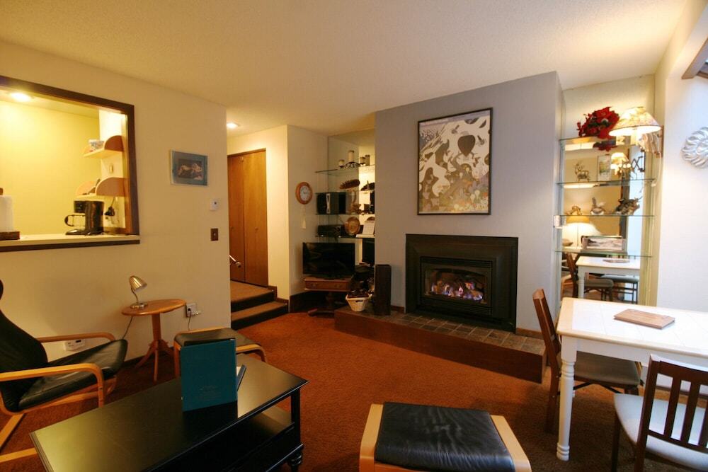 Mt Baker Lodging Condo 28 - Sleeps 4 Glacier, Estados Unidos. Reserve ...