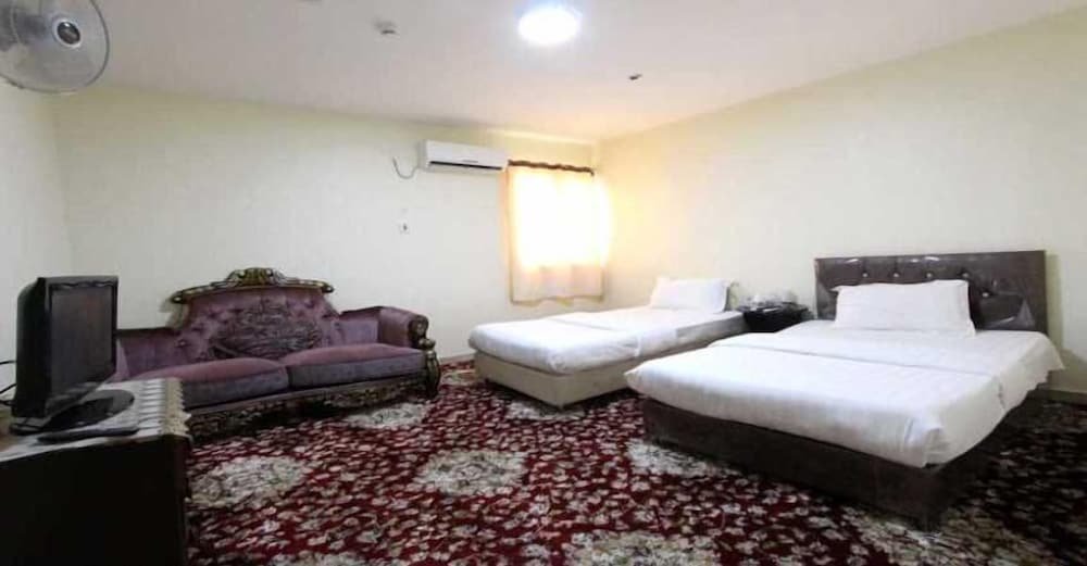 Standard Doppel Zimmer Al Qubbah Al Thahabiah Hotel