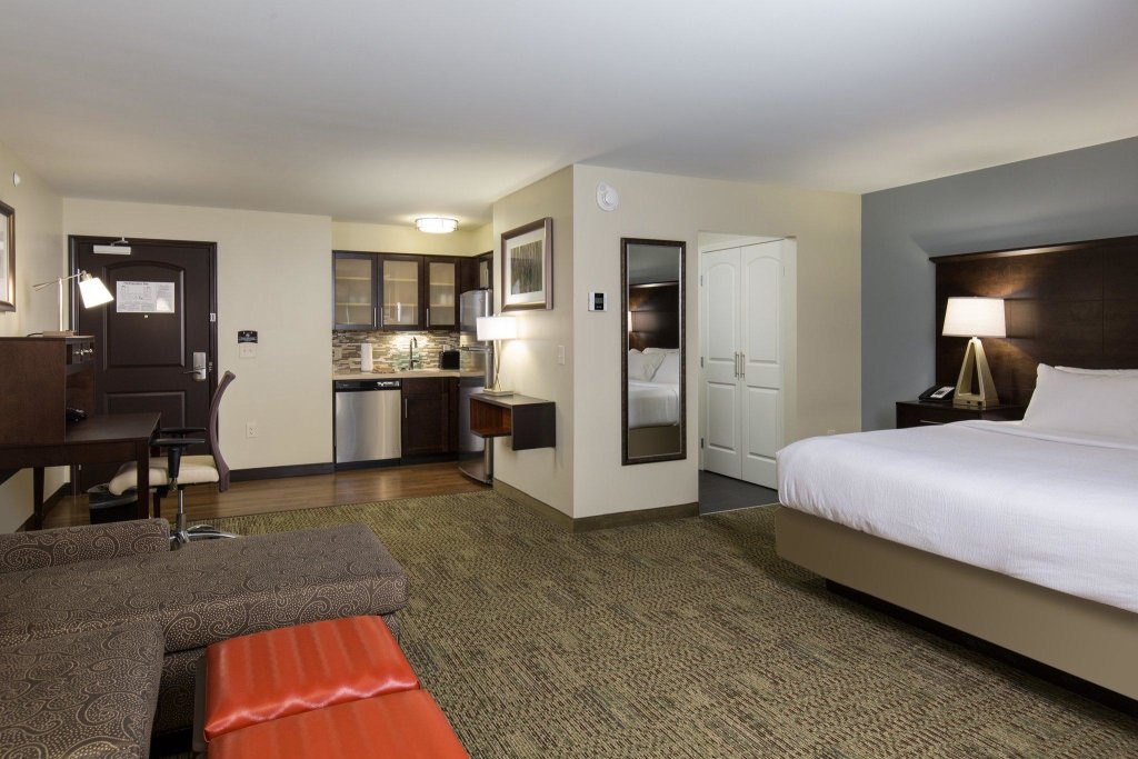 Люкс Staybridge Suites Columbus Polaris, an IHG Hotel