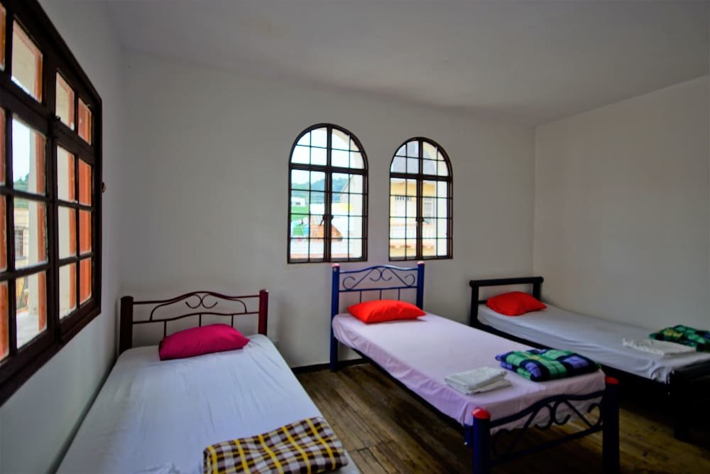 Bett im Wohnheim Hostal de la Pola - Hostel