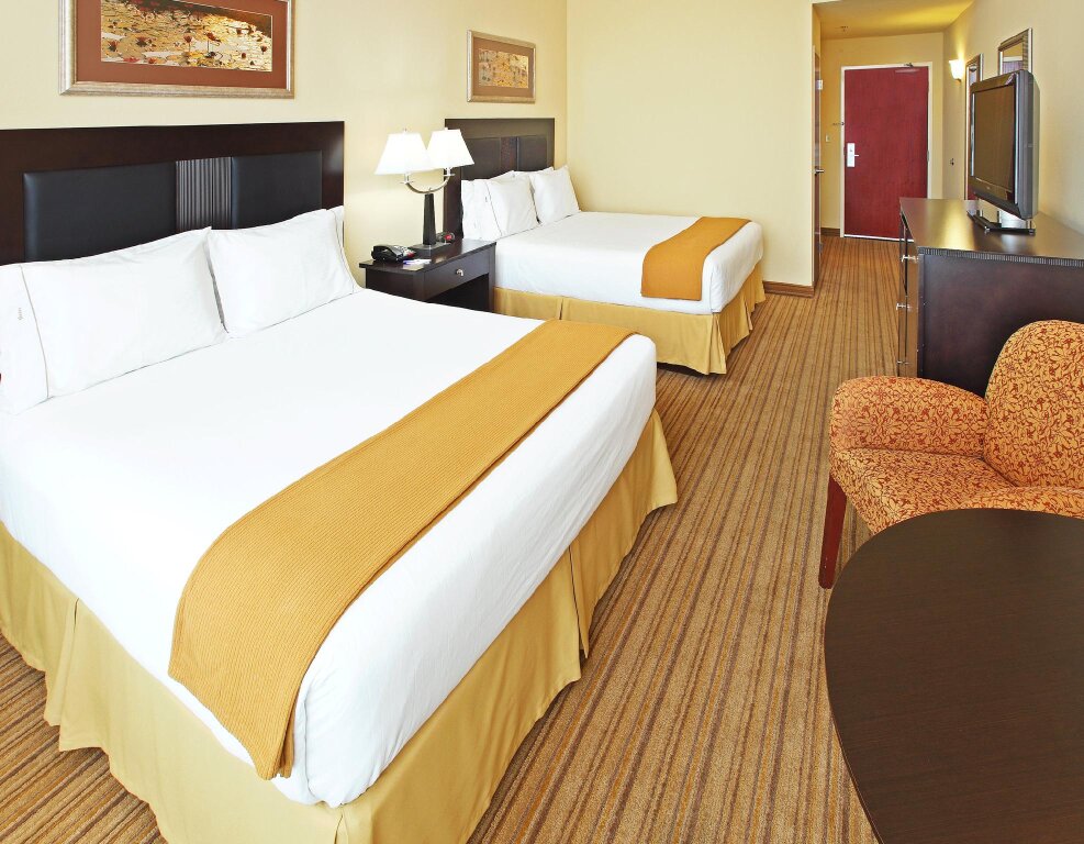 Двухместный номер Standard Holiday Inn Express & Suites - Shreveport - Downtown, an IHG Hotel
