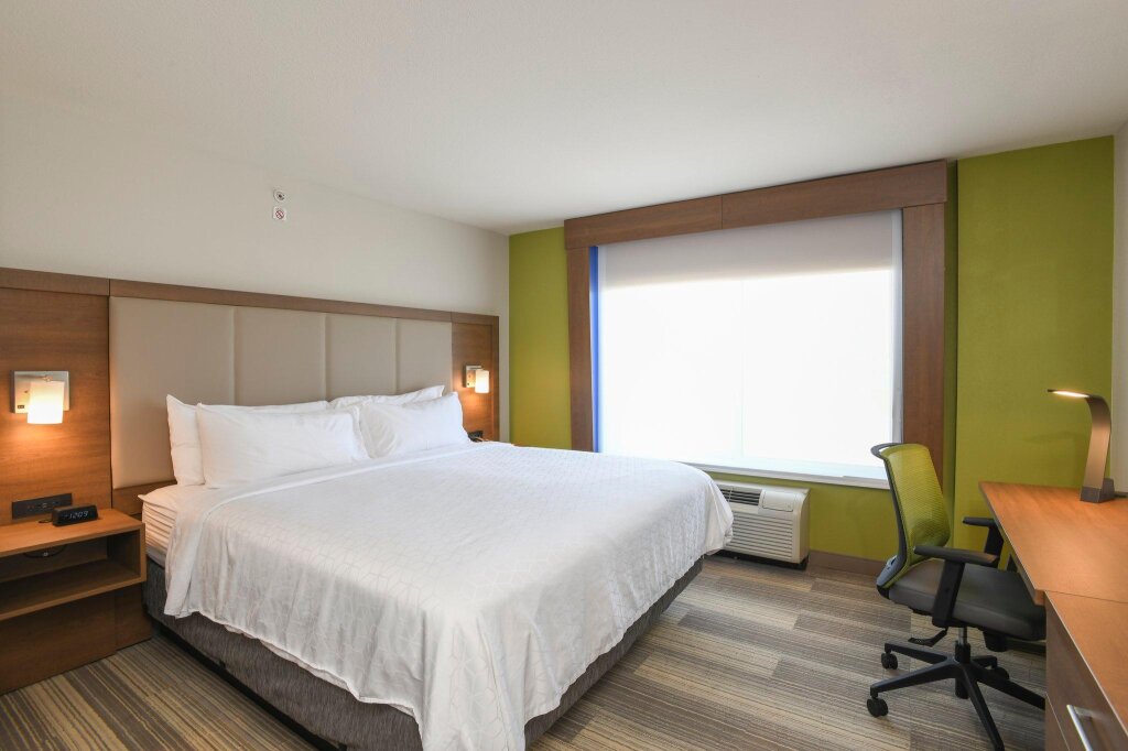 Suite Holiday Inn Express Hotel & Suites Richwood