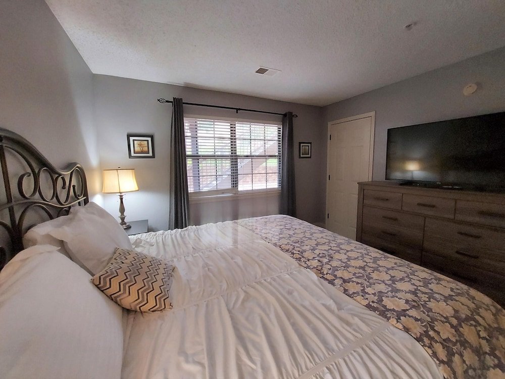 Standard room Solace Space at Foothills - Close To All Of Branson - Luxury Comfort