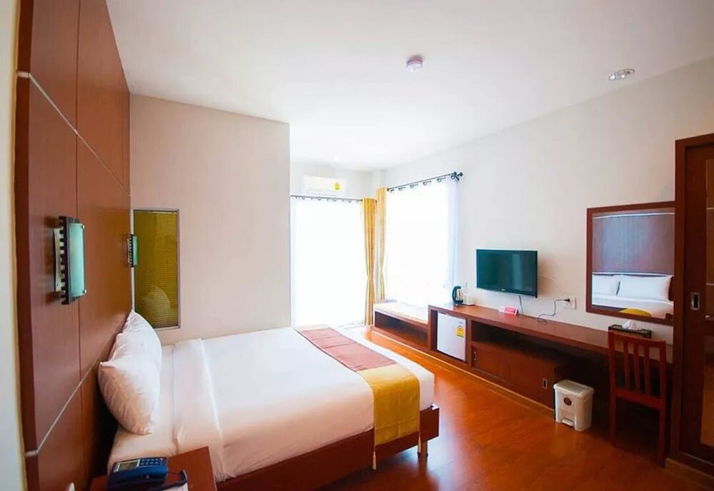 Standard Double room with balcony FIG Boutique Hotel