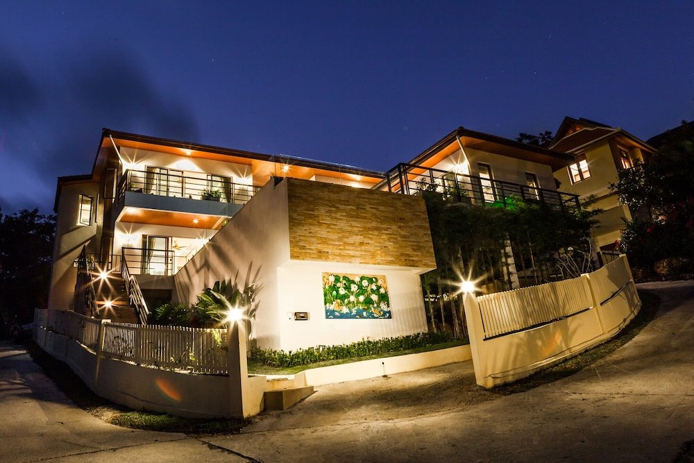 4 Bedrooms Luxury Villa with sea view Samui Sunrise Seaview Villa