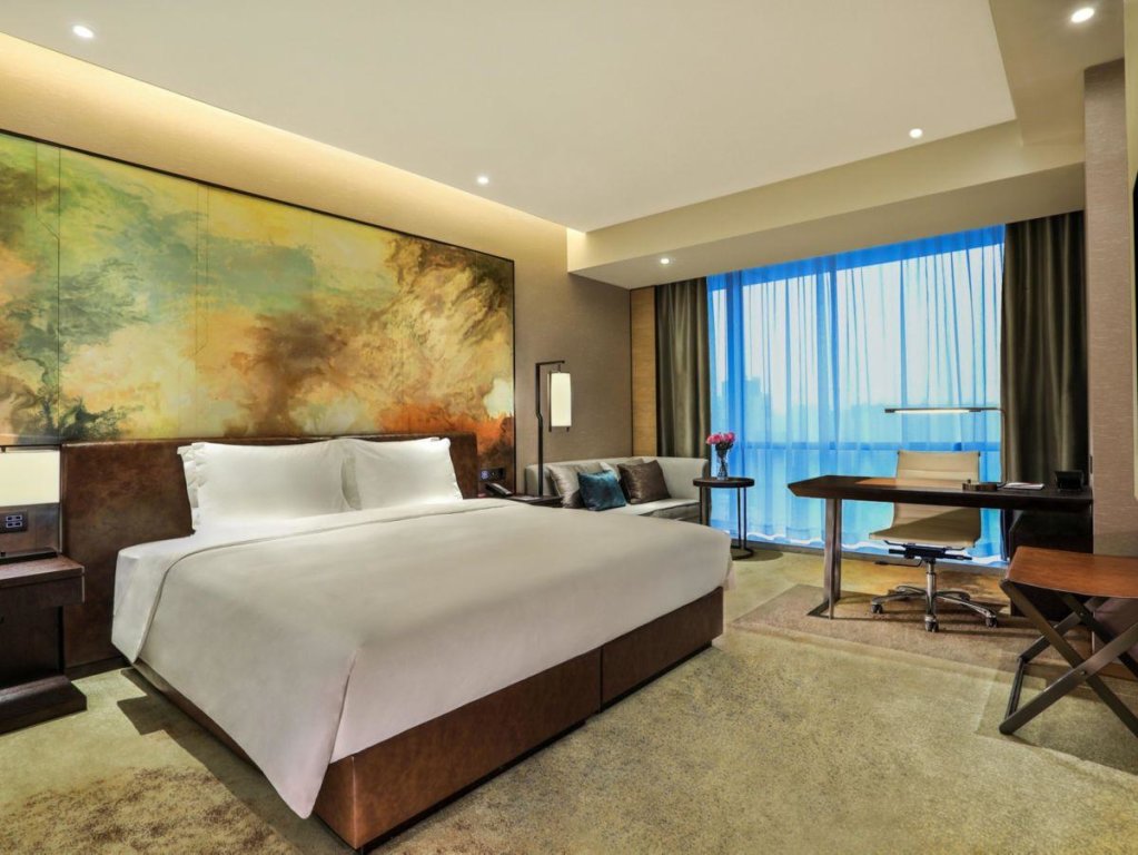 Номер Premium Crowne Plaza Chengdu Wenjiang, an IHG Hotel