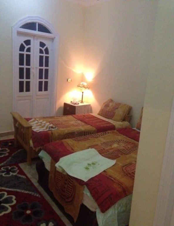 1 Bedroom Comfort Triple room with balcony and with city view Sakkara Inn