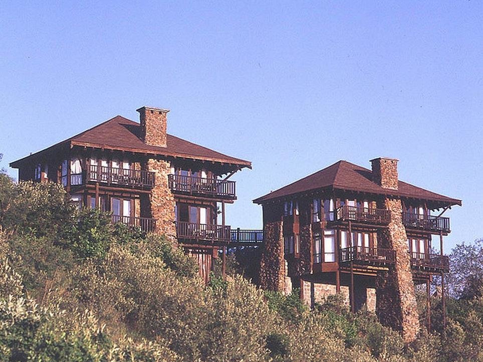 Полулюкс Great Rift Valley Lodge and Golf Resort