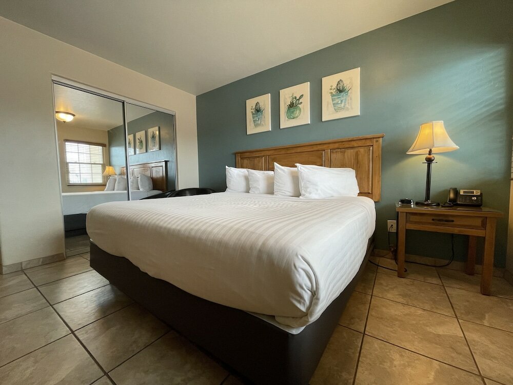 Standard room Arizona Sunset Inn & Suites