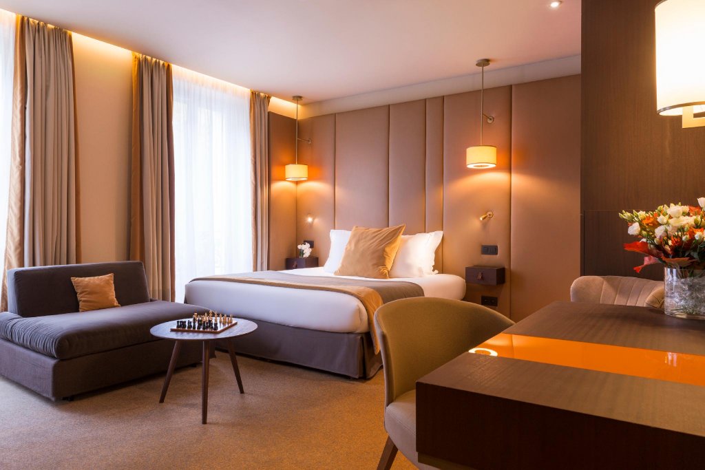 Двухместный номер Deluxe Hôtel La Bourdonnais by Inwood Hotels