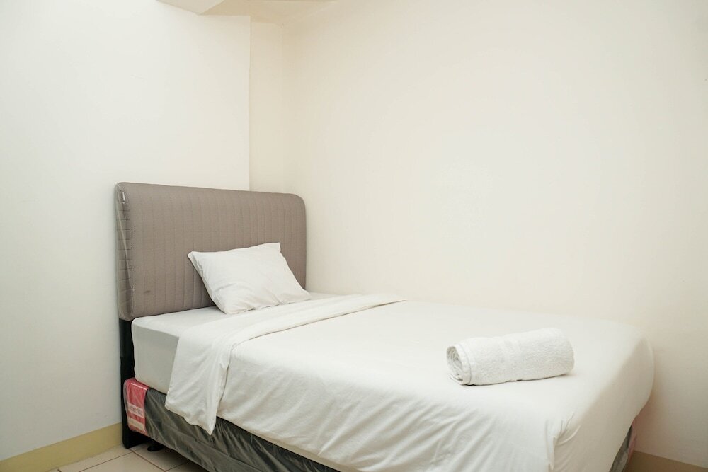 Standard room Minimalist 2BR Apartment at Puri Park View