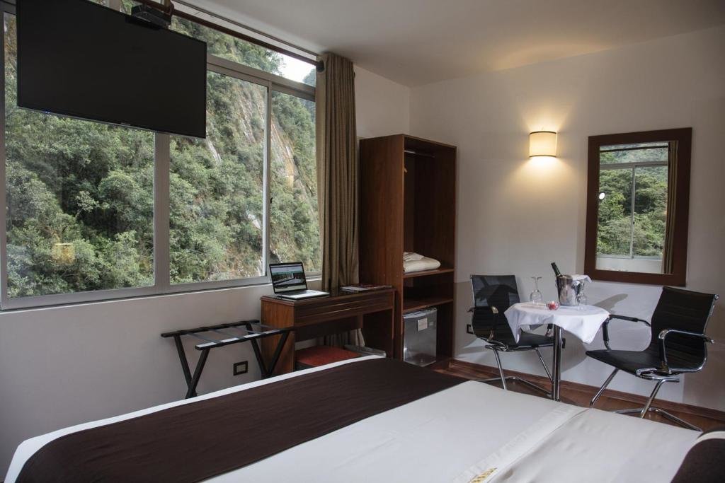 Двухместный номер Standard с видом на горы Hotel Ferre Machu Picchu