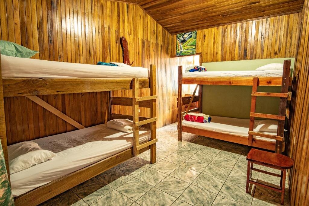 Кровать в общем номере (женский номер) Hostel La Suerte