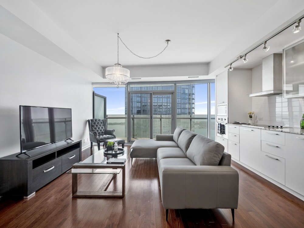 Apartment Stallion Suites Opp CN Tower & Scotiabank Arena