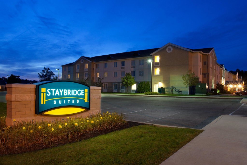 Номер Standard c 1 комнатой Staybridge Suites Cleveland Mayfield Heights Beachwood, an IHG Hotel