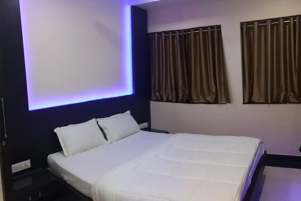 Standard Double room with city view Hotel Raj Residency, Patna