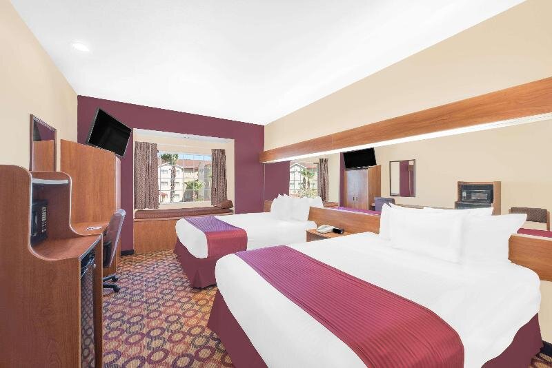 Номер Standard Microtel Inn & Suites by Wyndham Corpus Christi/Aransas Pass