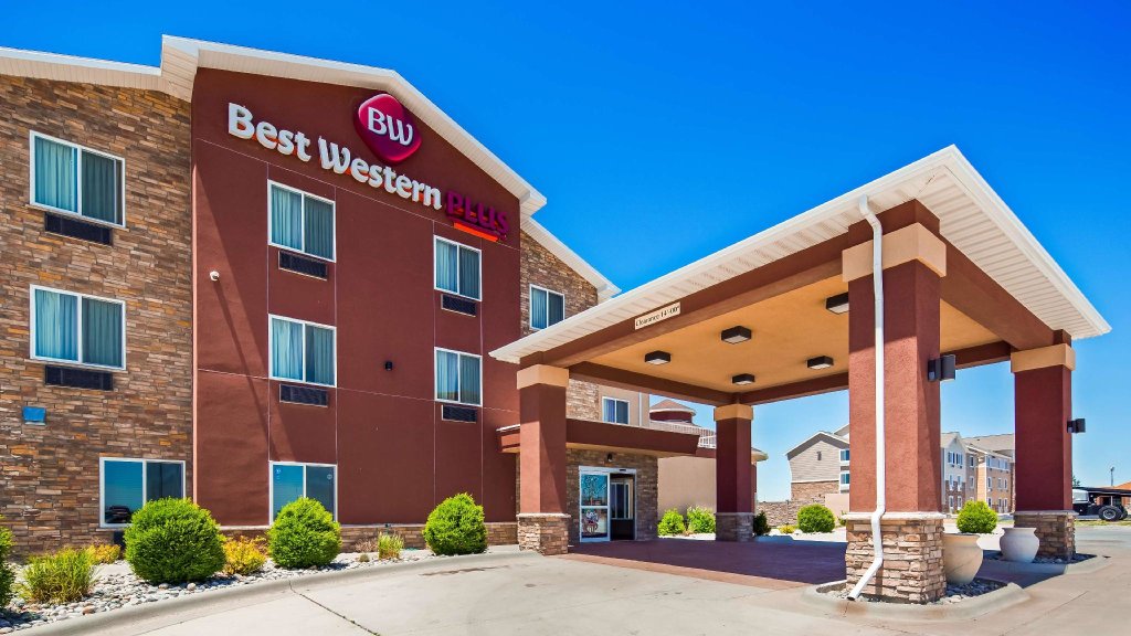 Bed in Dorm Best Western Plus Carousel Inn & Suites Burlington