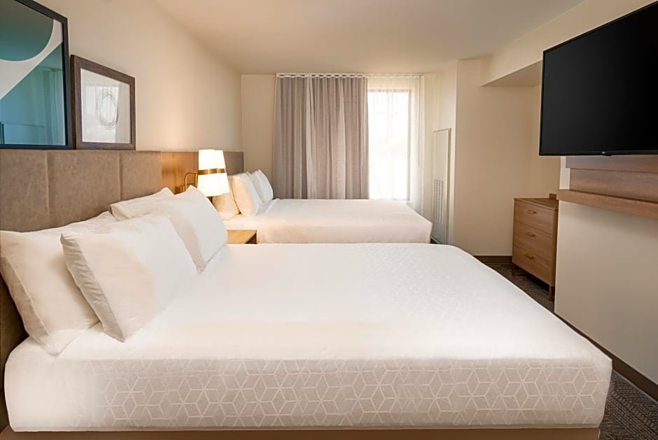 Четырёхместный номер Standard c 1 комнатой Staybridge Suites - Temecula - Wine Country, an IHG Hotel
