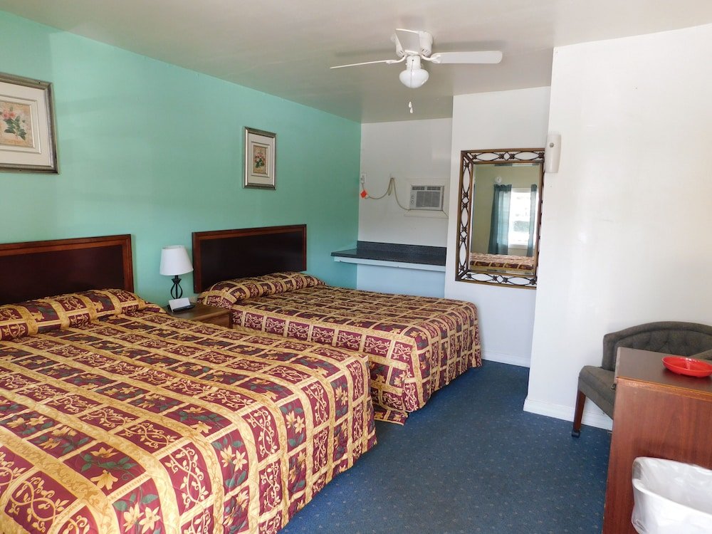 Standard Vierer Zimmer Little Shamrock Motel