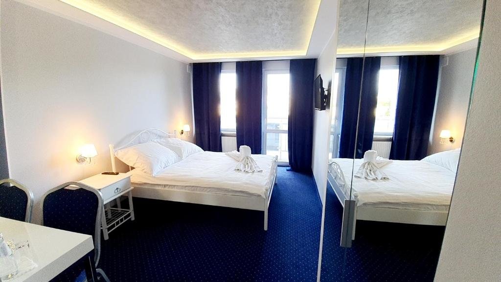 Standard Doppel Zimmer mit Balkon Hotel Imperium