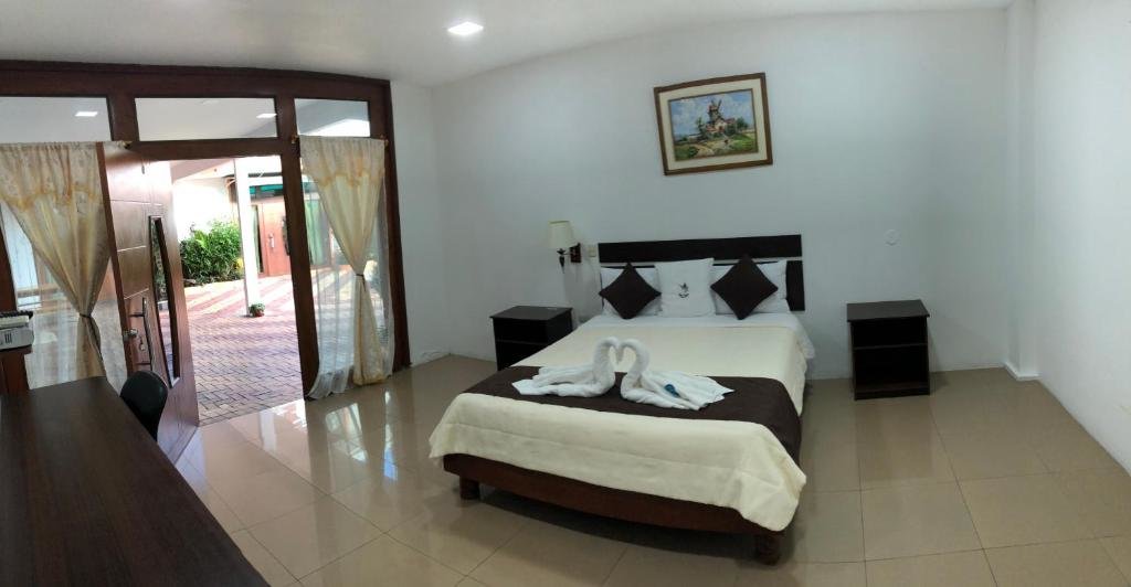 Standard Double room with garden view Blue Marlin Hotel