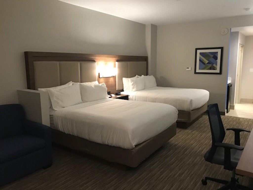 Vierer Suite Holiday Inn Express & Suites Houston SW - Galleria Area, an IHG Hotel