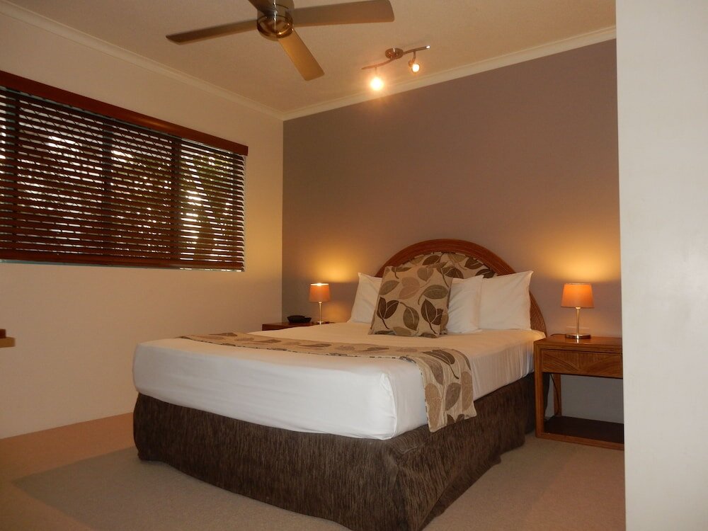 Апартаменты Standard c 1 комнатой с балконом Coral Sands Beachfront Resort