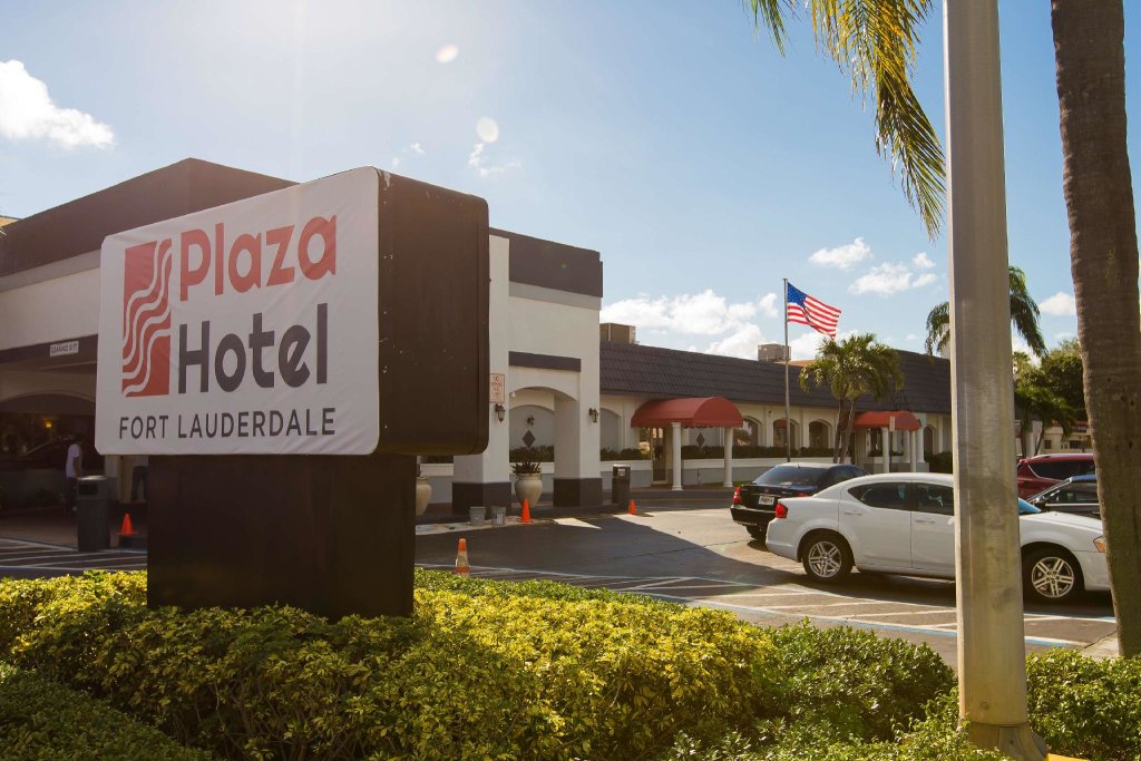 Standard room Plaza Hotel Fort Lauderdale