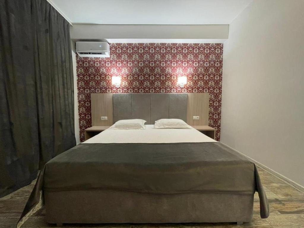 Standard Double room with balcony RIT Hotel