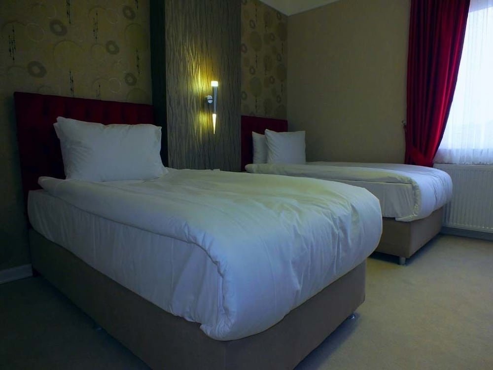 Standard Doppel Zimmer Cebeci Lotis Hotel