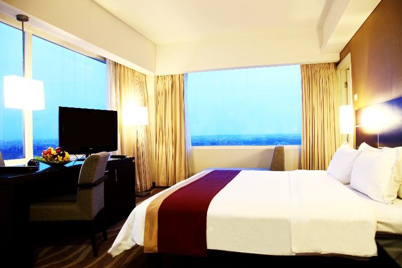 Standard Doppel Zimmer Java Paragon Hotel & Residences