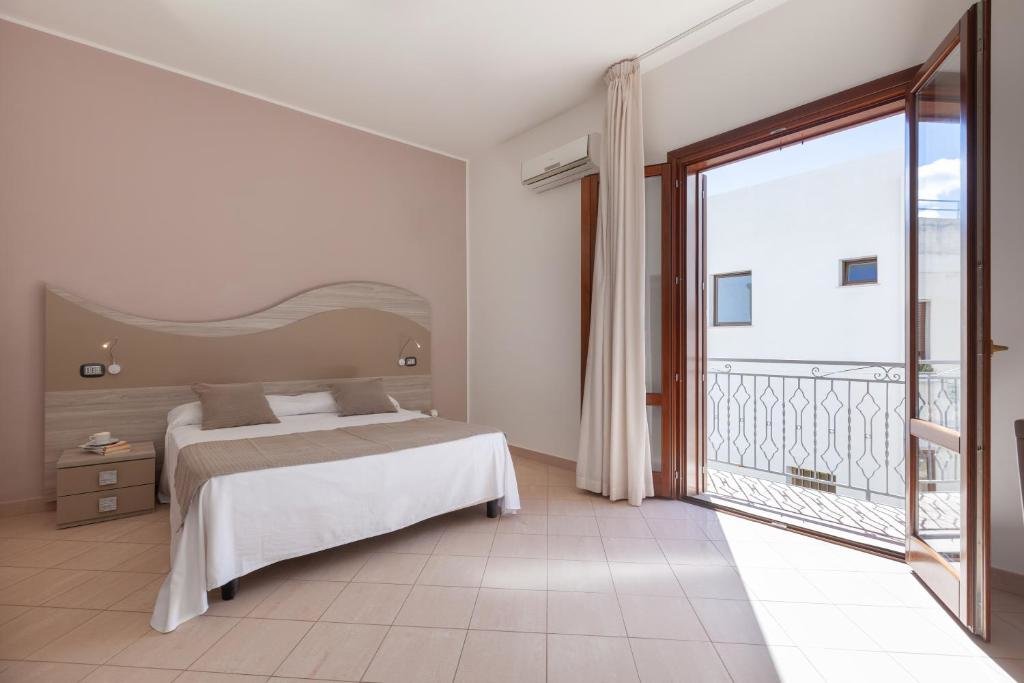 Двухместный номер Standard с балконом Hotel Spiaggia D'oro