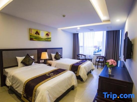 Deluxe room Golden Quang Tri Hotel