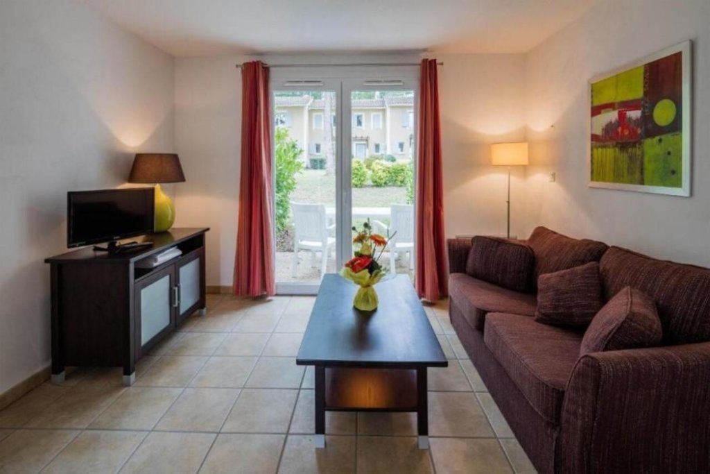 Апартаменты с 2 комнатами Vacancéole - Le Golf d'Albret