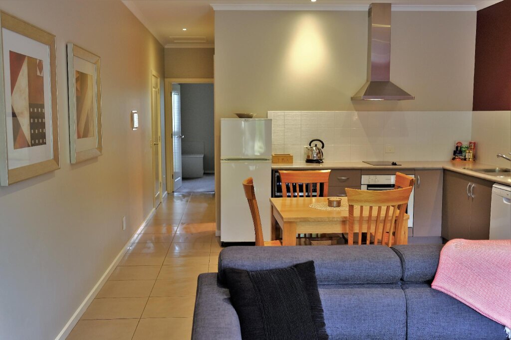 Апартаменты Luxury A Must at Coonawarra Apartment