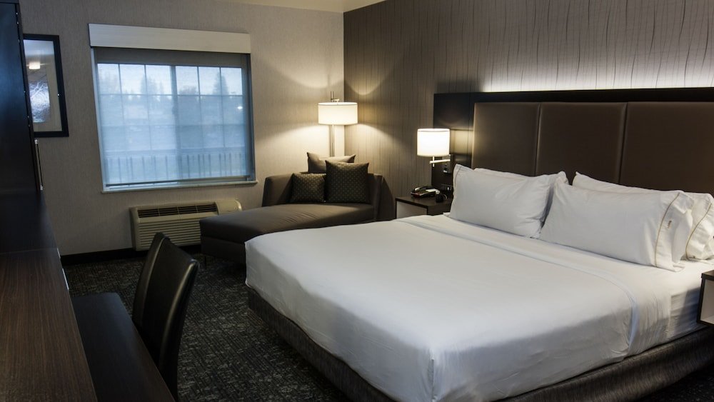 Standard chambre Holiday Inn Express & Suites Cheney, an IHG Hotel