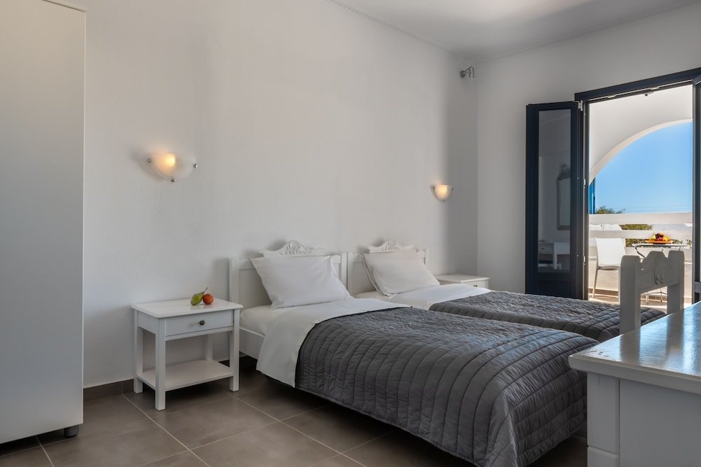 Standard double chambre avec balcon Rivari Santorini Hotel