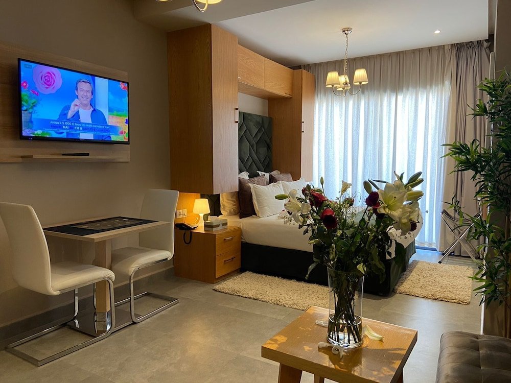Standard Suite Dayet Ifrah by Rent Inn
