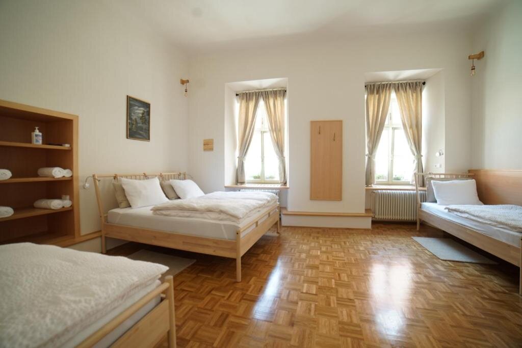 Apartment Sobe Proštija