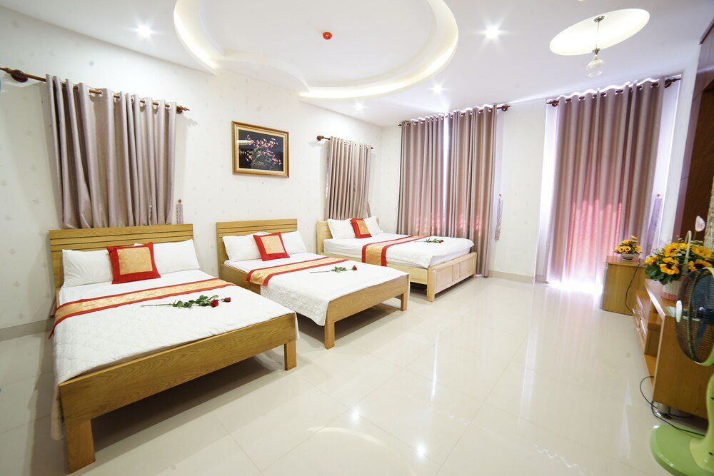 Кровать в общем номере Thanh Xuan Hotel