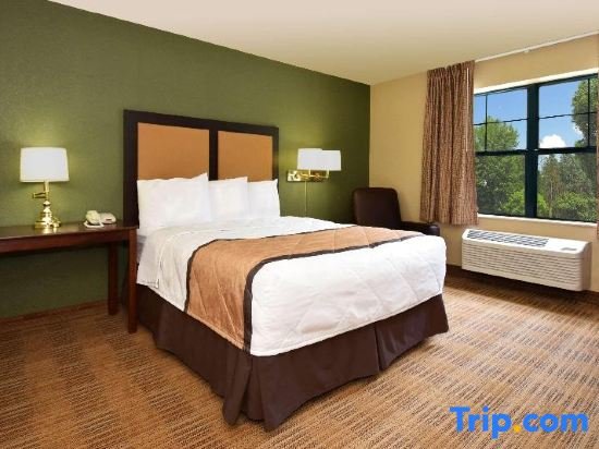 Люкс Extended Stay America Suites - Detroit - Southfield - I-696