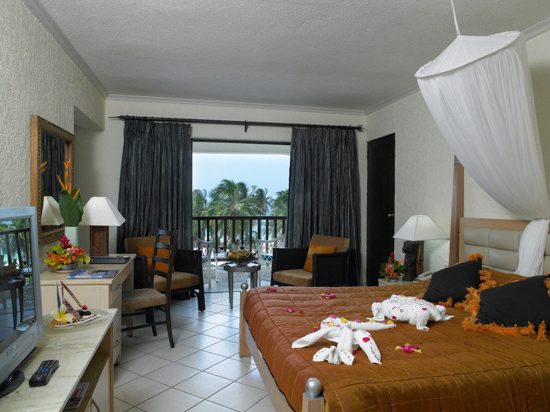 Двухместный номер Standard Diani Reef Beach Resort & Spa