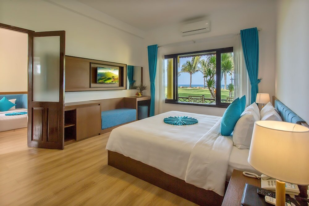 Семейный номер Standard с 2 комнатами Tropical Beach Hoi An Resort