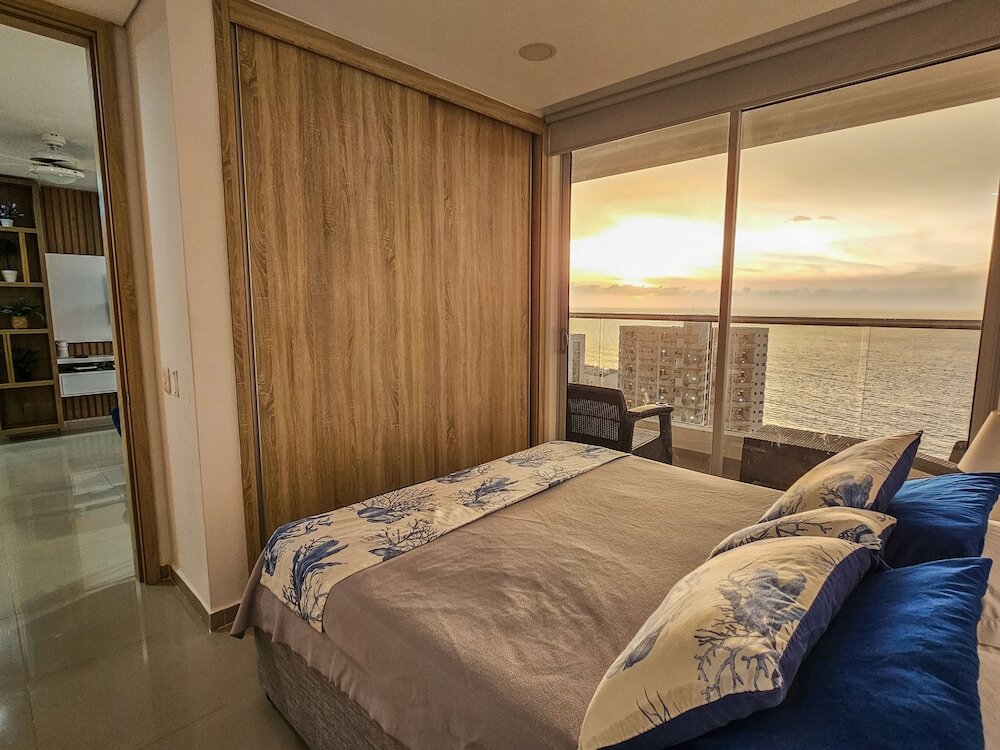 Komfort Apartment Living Cartagena vista al mar y cuidad amurallada