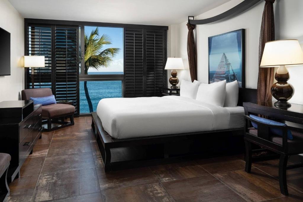 Двухместный номер Standard oceanfront Tideline Palm Beach Ocean Resort and Spa