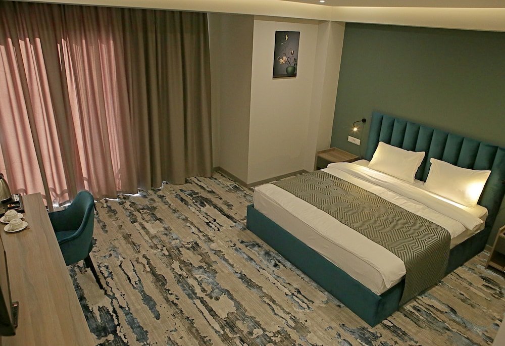 Standard Double room with balcony Hotel Address 9D