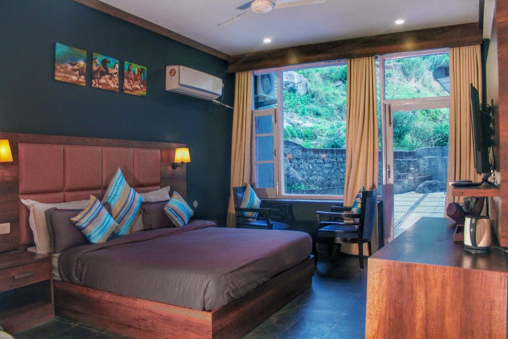 Executive room Nibaana - A Luxury Resort in Dharamshala