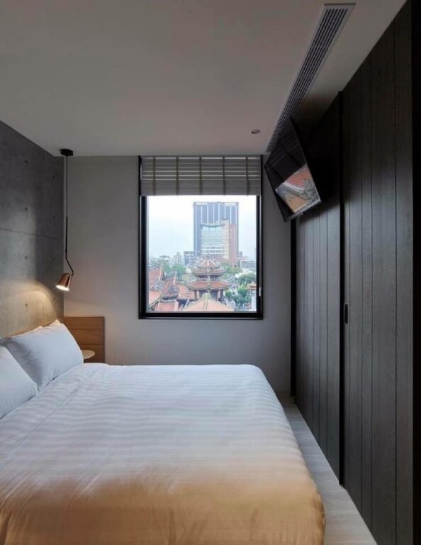 Standard Double room with city view Monka Hotel